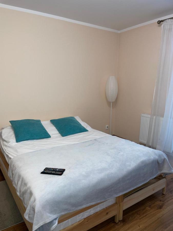 Komfortowe Studio 52 M2 W Centrum Grojca Grojec  Exteriör bild